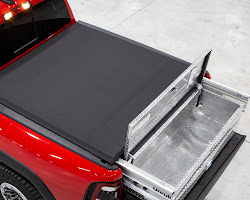 Cargo management system in truck bed