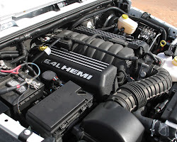 HEMI V8 engine