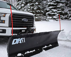 Ford F-250/350 Super Duty with snow plow attached